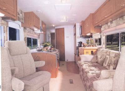 b2ap3_thumbnail_1998-Winnebago-Itasca-Sunrise-Interior.JPG