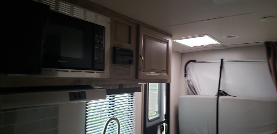 2020 Forest River RV Palomino Solaire 163X 10