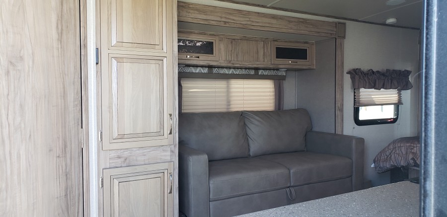 2021 Forest River RV Palomino Solaire 205ss 7